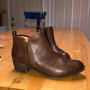 Brown booties size 9 - NWT